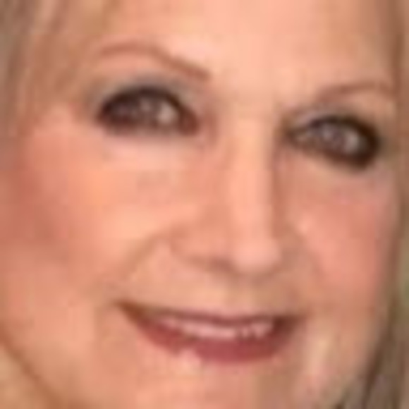 Meet your Posher, Sherry - Picture 1 of 1